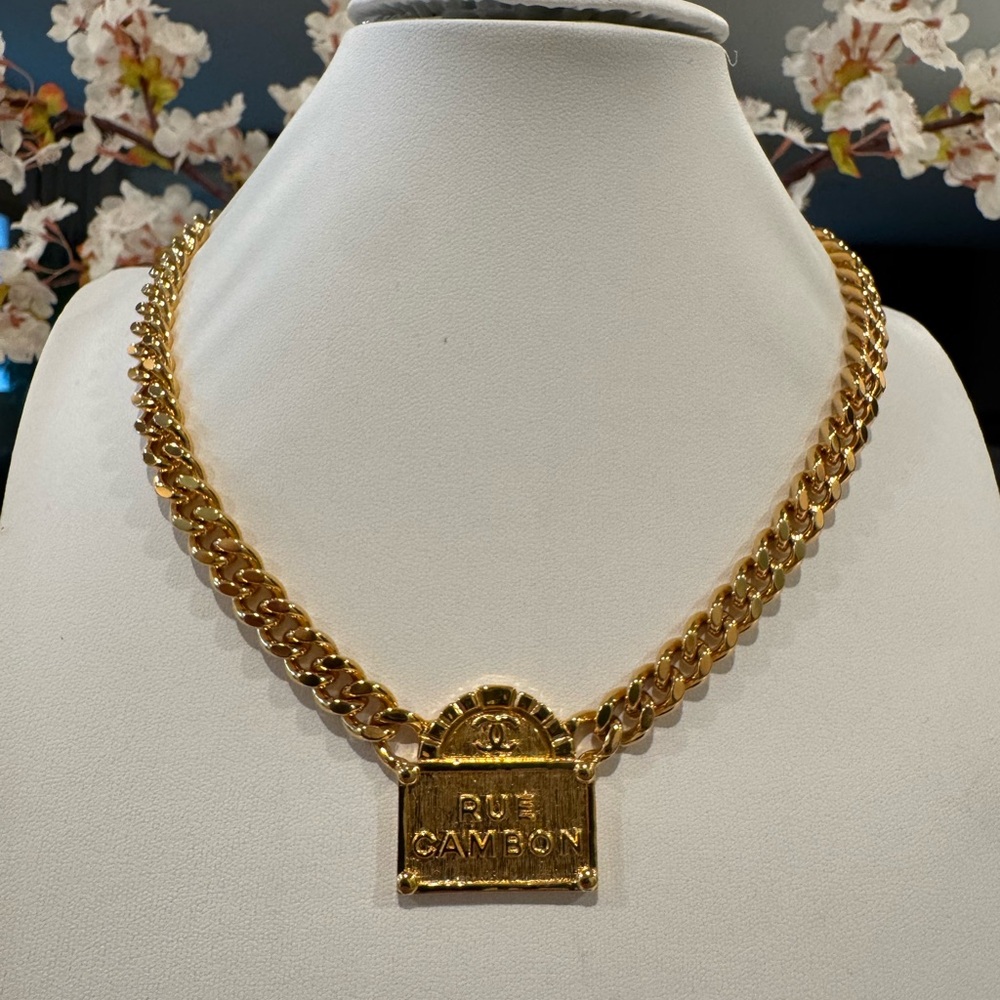 Chanel Rue Cambon Pendant Chain Necklace 22A - Picture 2 of 5